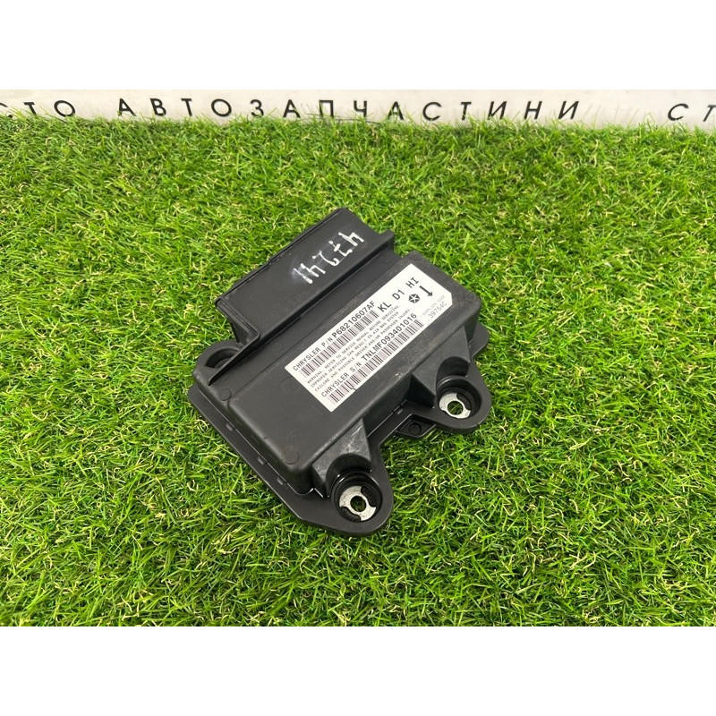 Блок управления airbag (airbag/безопасность) Jeep Cherokee Trailhawk 2014 2.4 68210607af