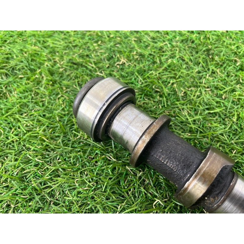 Распредвал впускной (двигатель и элементы) Ford Transit Connect 1 2005 1.8L 1072024