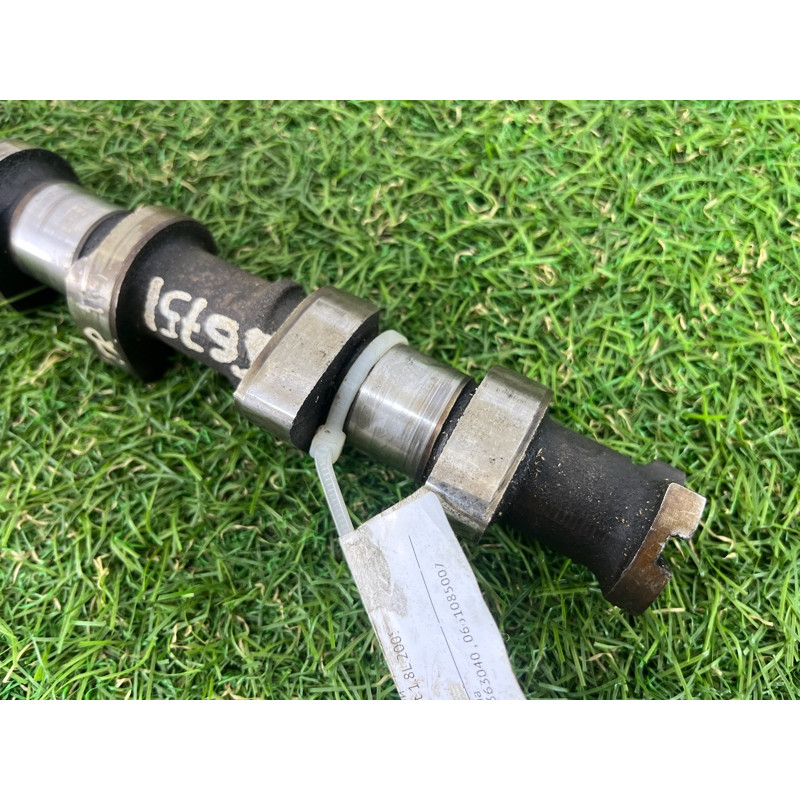 Распредвал впускной (двигатель и элементы) Ford Transit Connect 1 2005 1.8L 1072024