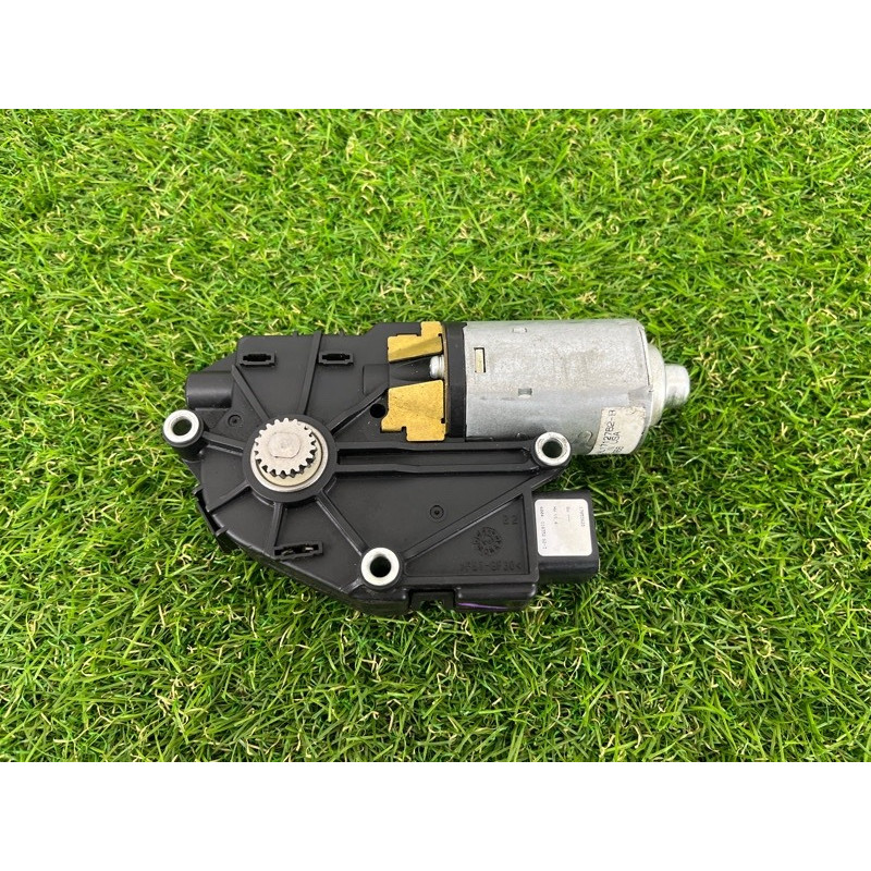 Мотор люка (электрика) Mercedes-Benz ML-class W164 a1648201442