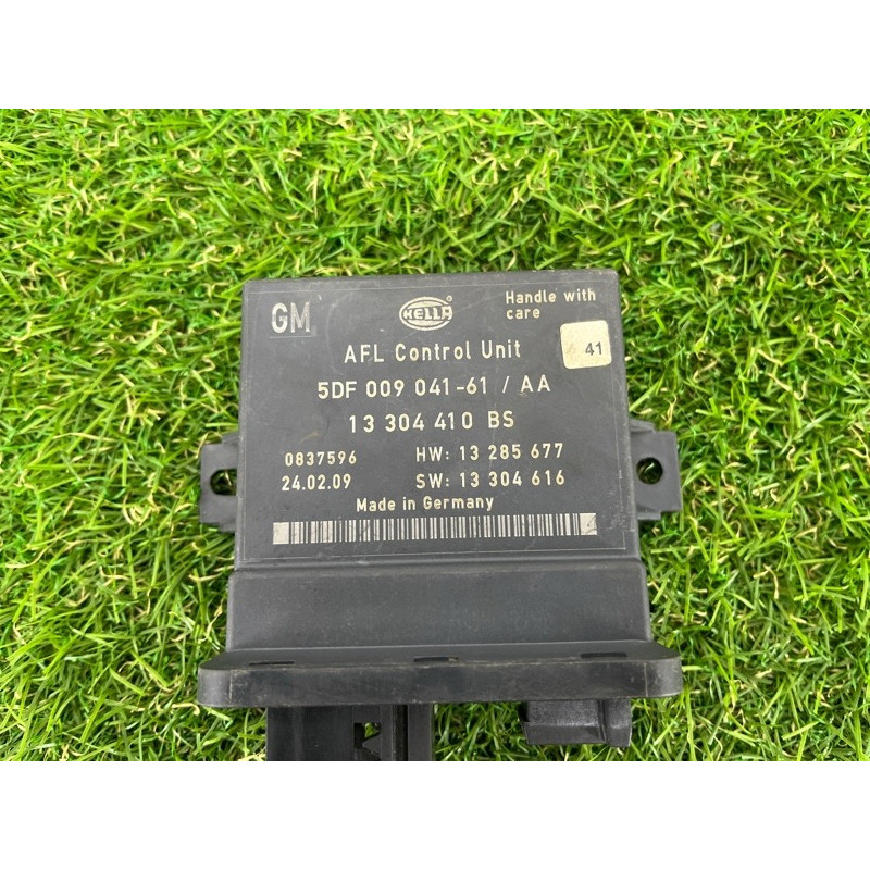 Блок управления светом (электрика / блок управления) Opel Vectra C 2008 2.2 YH 13304410