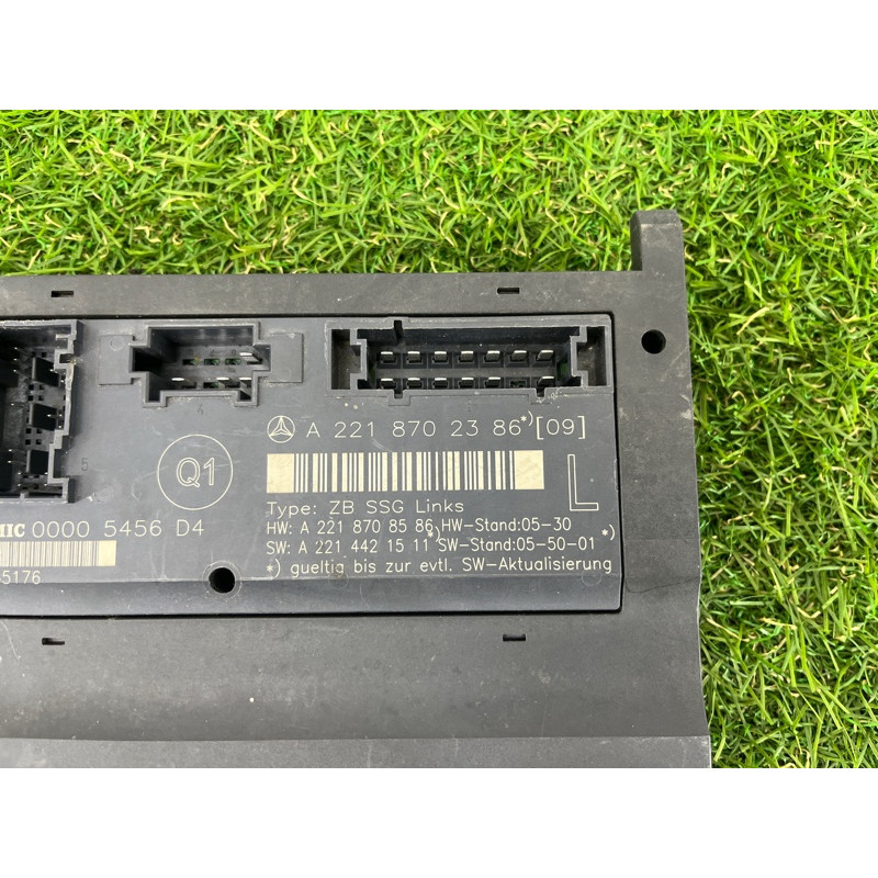 блок регулювання сидіння (закрытая категория) Mercedes-Benz S-class W221 a2218702386