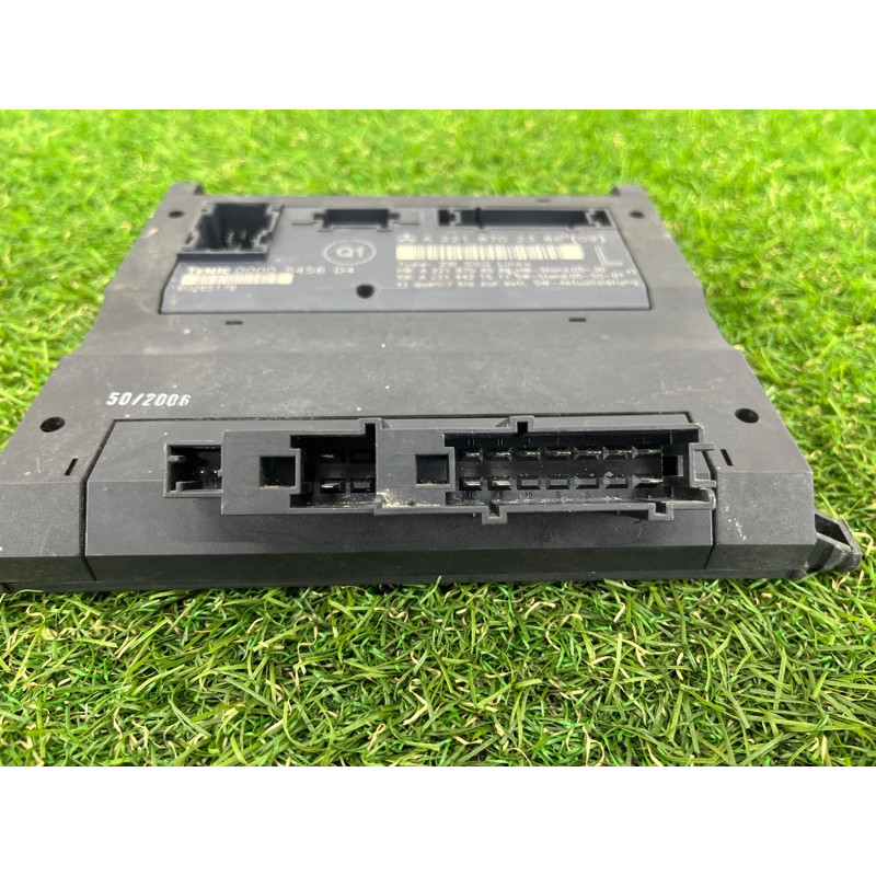 блок регулювання сидіння (закрытая категория) Mercedes-Benz S-class W221 a2218702386