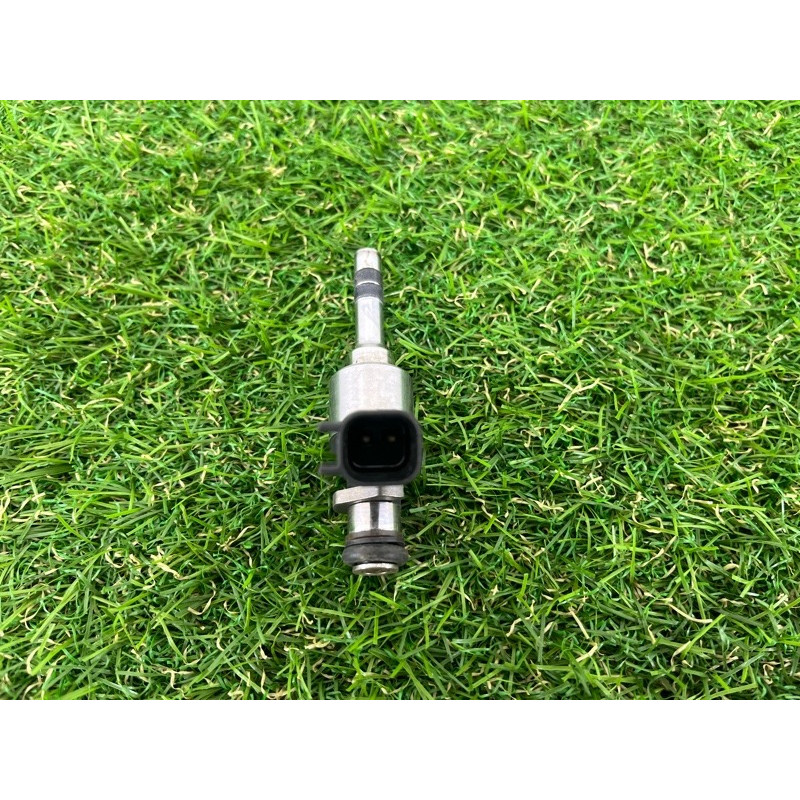 Форсунка топливная (топливная система) Cadillac Xt5 1 2016 3.6 12647362