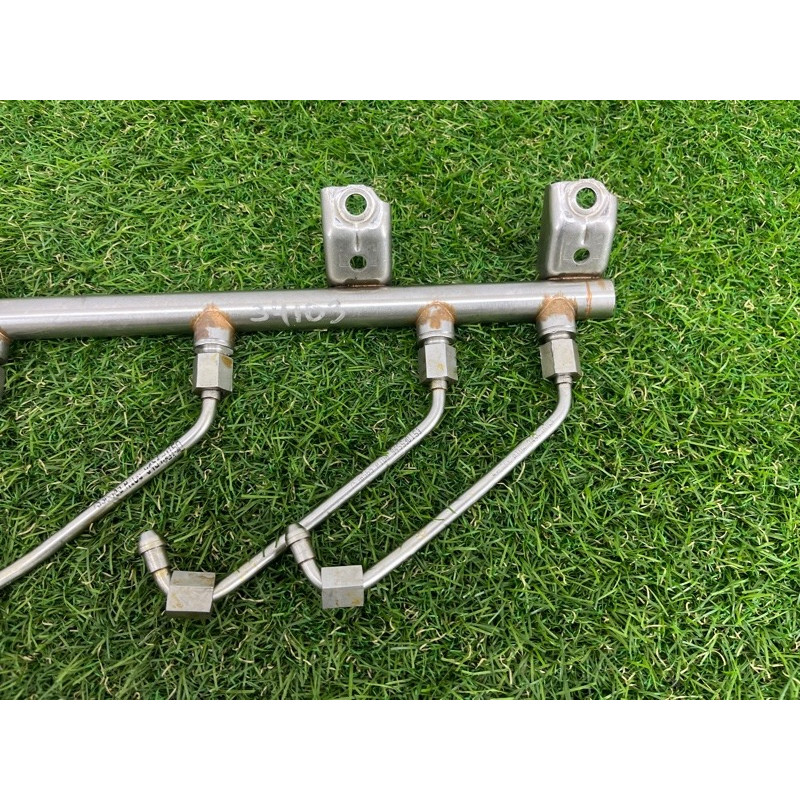 Топливная рампа (топливная система) BMW 3-series E92 2010 3.0 N54 13537575480