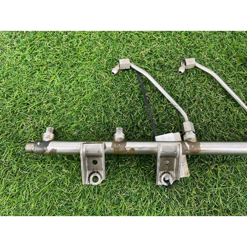 Топливная рампа (топливная система) BMW 3-series E92 2010 3.0 N54 13537575480