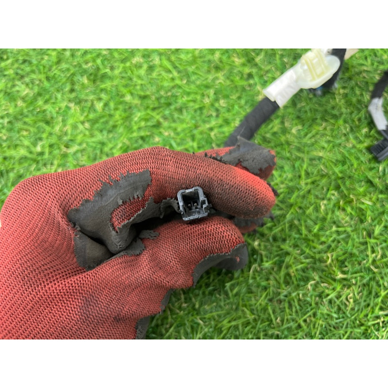 Проводка крышки багажника (электрика) Cadillac Xt5 1 2016 3.6 84013037