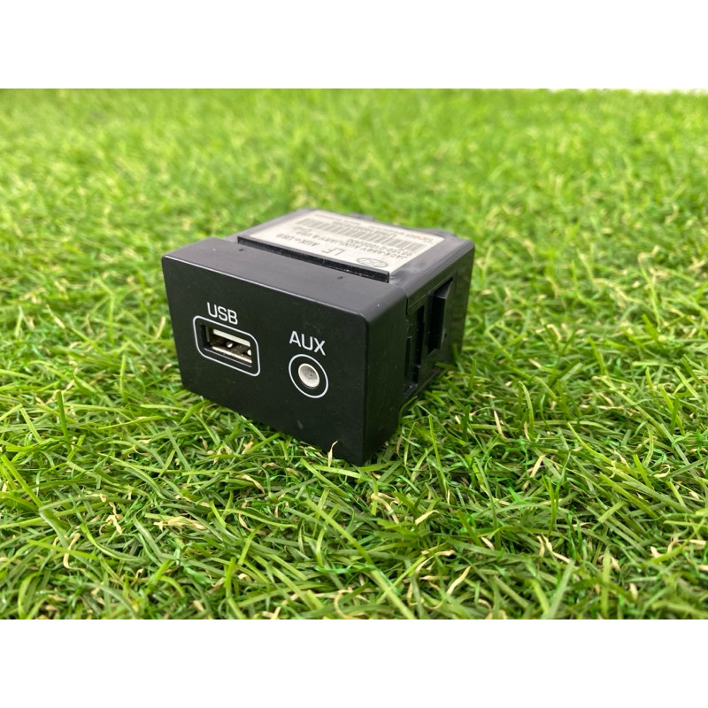 Гнездо USB/AUX (электрика) Hyundai Sonata LF 2015 2.4 96120c1000