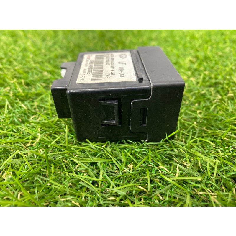 Гнездо USB/AUX (электрика) Hyundai Sonata LF 2015 2.4 96120c1000