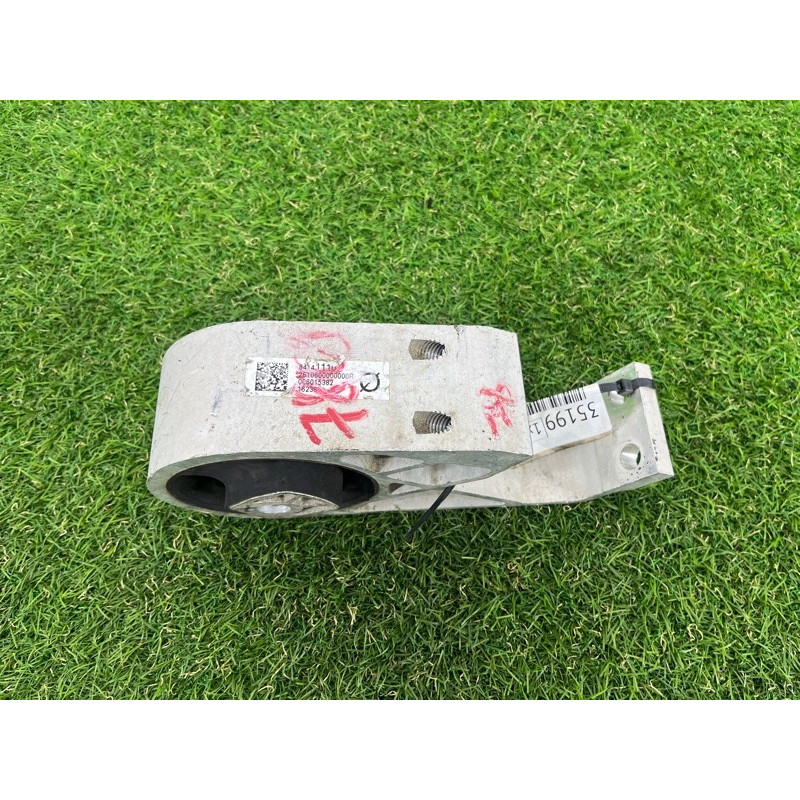 Подушка КПП (трансмиссия) Cadillac Xt5 1 2016 3.6 84141110