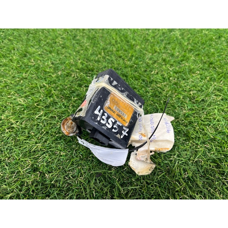 Блок управления центральным замком (электрика / блок управления) Mitsubishi Montero 3 mr482416