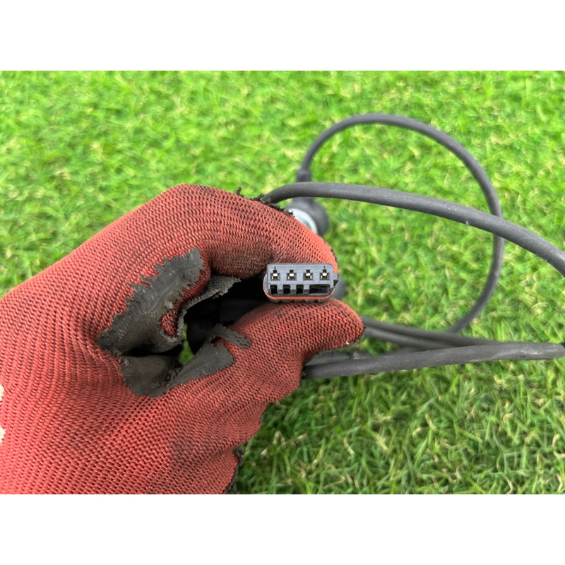 Датчик детонации (электрика двигателя) BMW 5-series E60 2005 N52B25 7531705