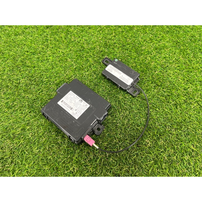 Блоки прочие (электрика / блок управления) Jeep Renegade BU 2016 2.4 52061831