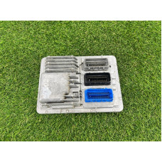 Блок управления двигателем