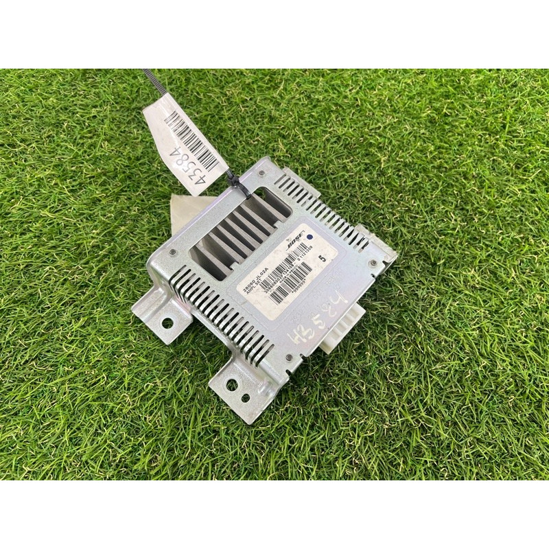 Усилитель звука (электрика) Infiniti G37 V36 28060jl02a