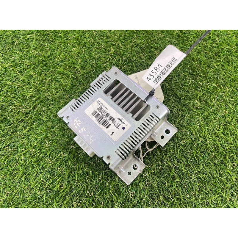 Усилитель звука (электрика) Infiniti G37 V36 28060jl02a