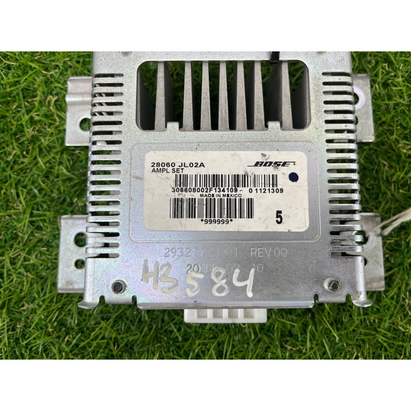 Усилитель звука (электрика) Infiniti G37 V36 28060jl02a