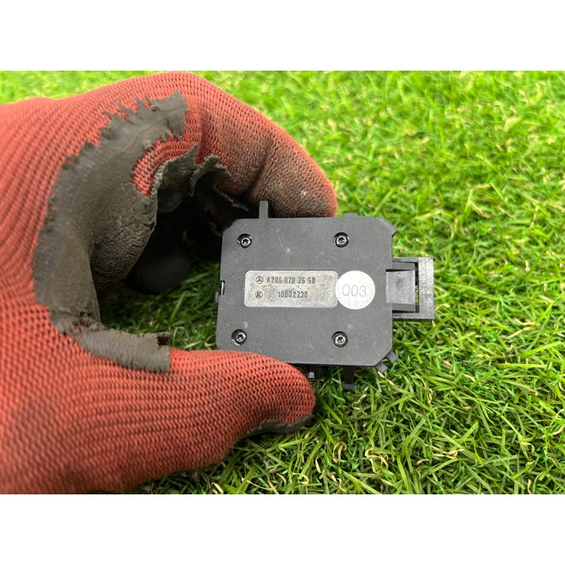 Кнопка регулировки сиденья (электрика / кнопки) Mercedes-Benz GL X164 2012 4.6 a2048702658