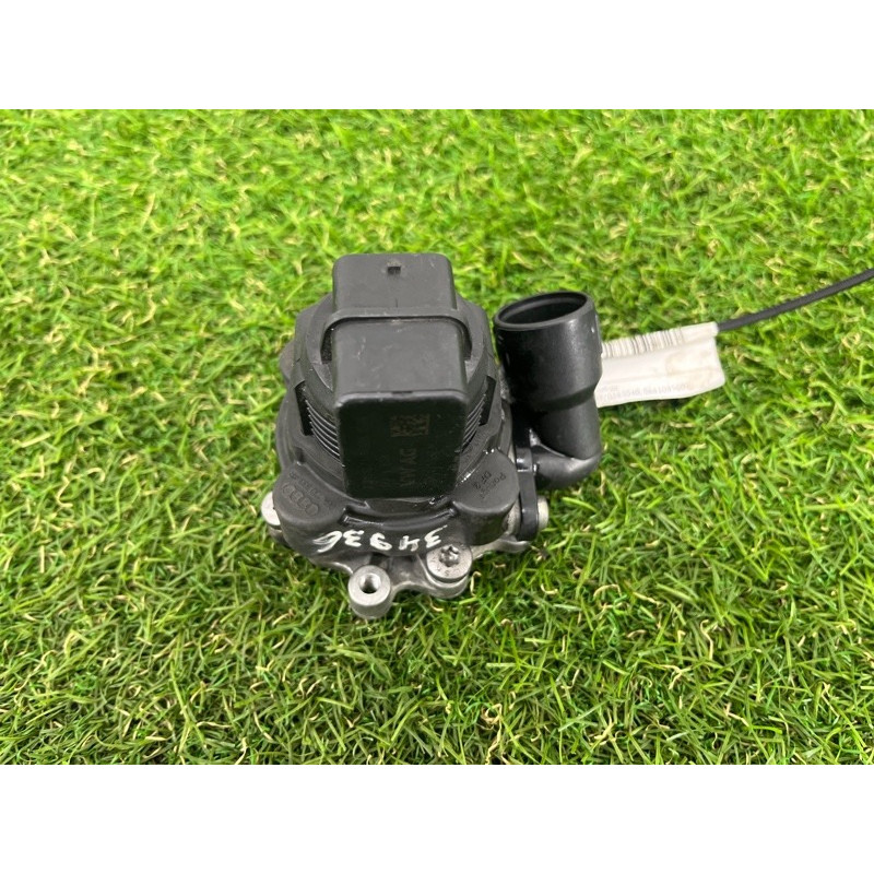 Клапан ЕГР (двигатель и элементы) Volkswagen Passat B7 2014 1.8 06k131097m