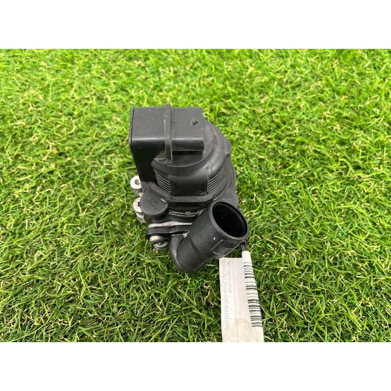 Клапан ЕГР (двигатель и элементы) Volkswagen Passat B7 2014 1.8 06k131097m