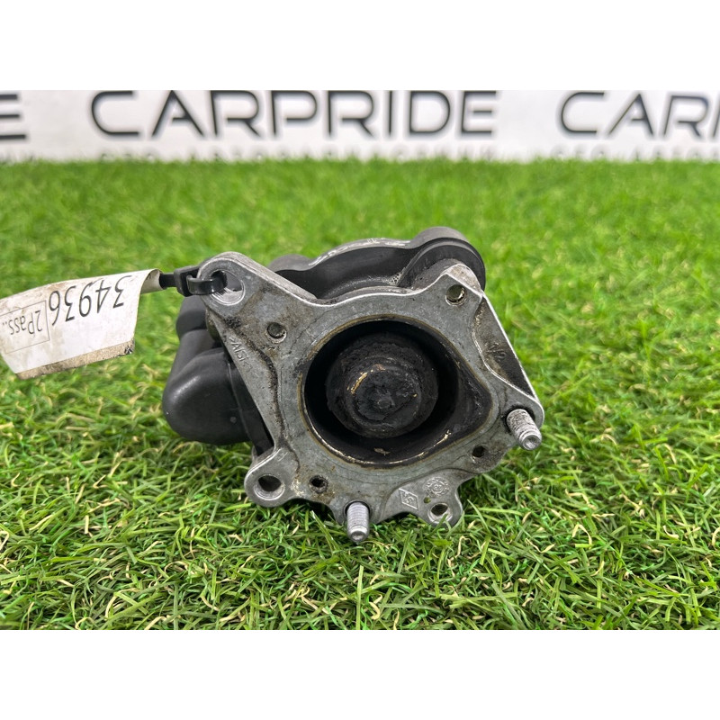 Клапан ЕГР (двигатель и элементы) Volkswagen Passat B7 2014 1.8 06k131097m