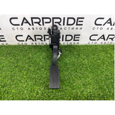 Педаль газа