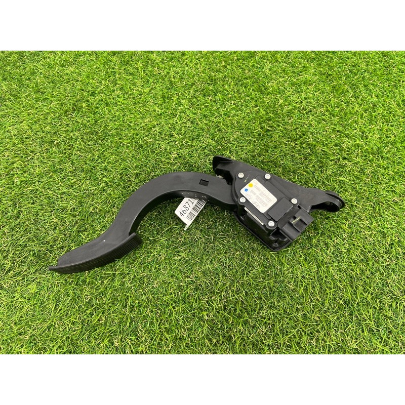 Педаль газа (электрика двигателя) KIA Sorento UM 2013 2.4 327001u000