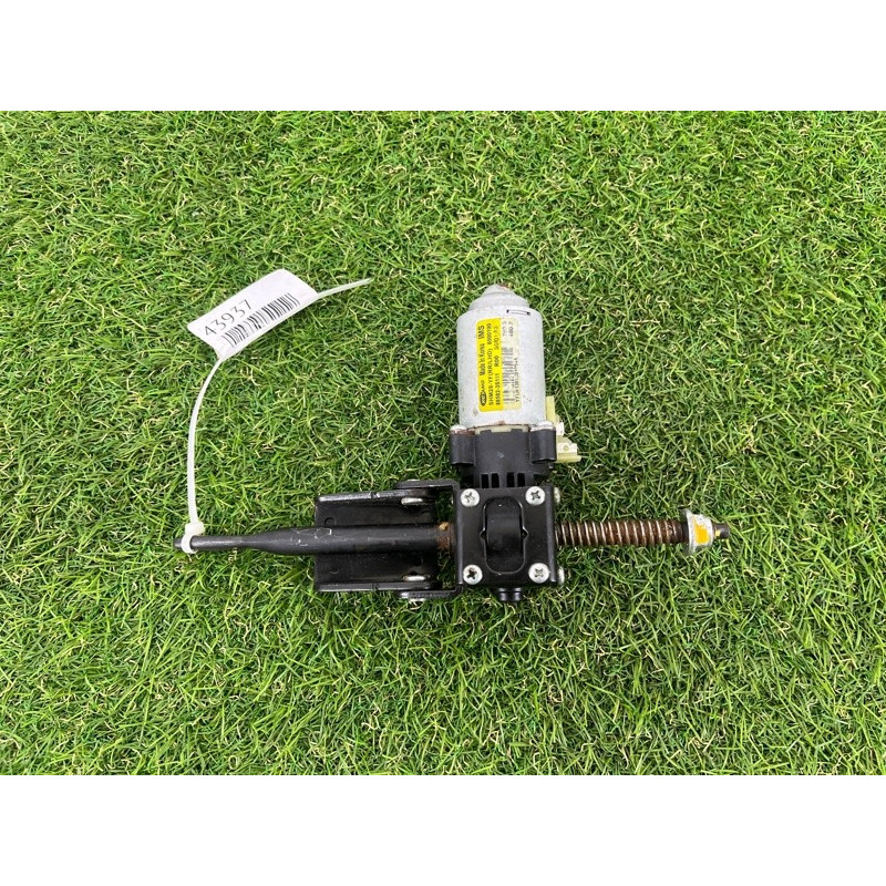 Моторчик регулировки сидения (электрика) Kia Optima TF 2014 885823s111