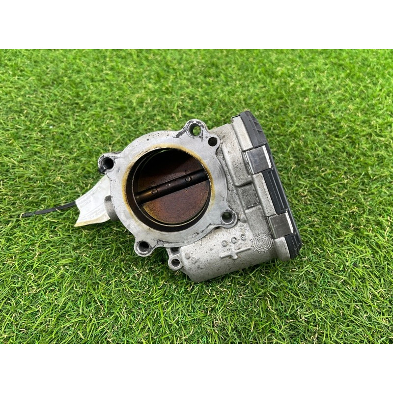 Дроссельная заслонка (электрика двигателя) Volkswagen Passat B7 2014 1.8 06k133062d