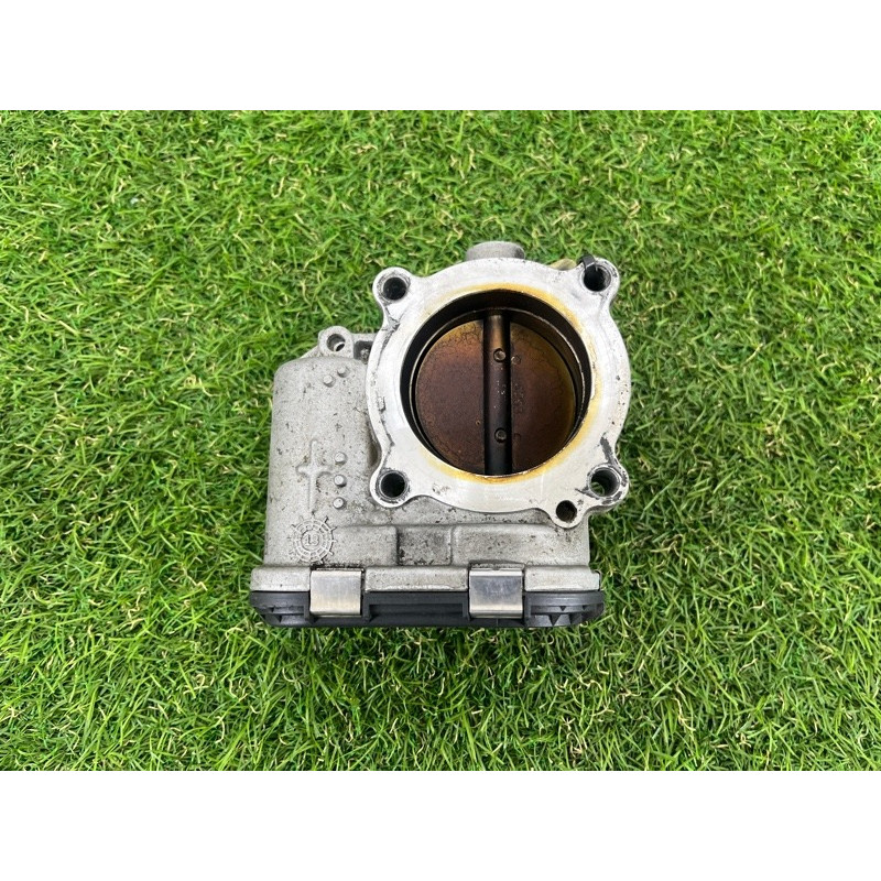 Дроссельная заслонка (электрика двигателя) Volkswagen Passat B7 2014 1.8 06k133062d