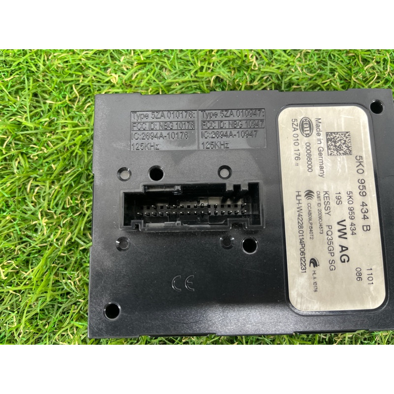 Блок бесключевого доступа (электрика / блок управления) Volkswagen Passat B7 2014 1.8 5k0959434b