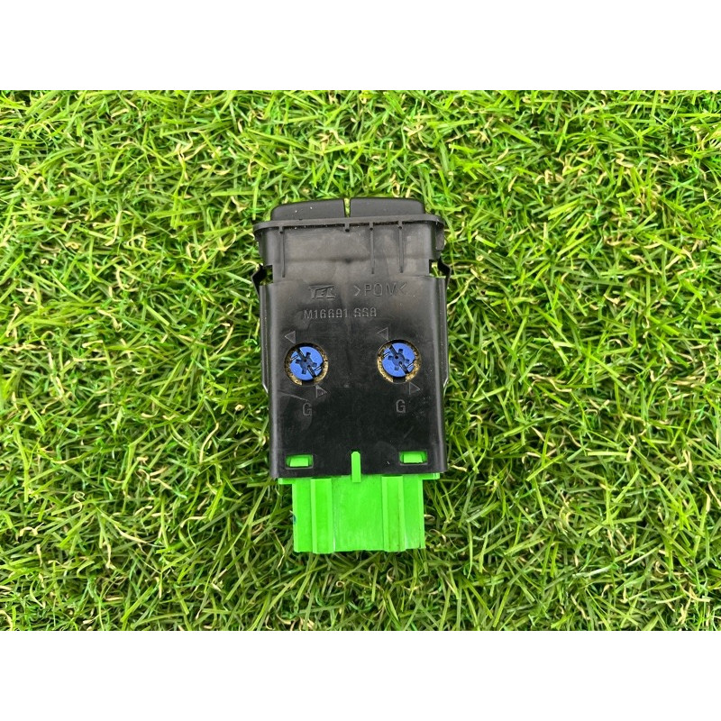 Кнопка обігріву сидіння (электрика / кнопки) Honda CRV RD7 2003 2.2 38535S9AS01ZA