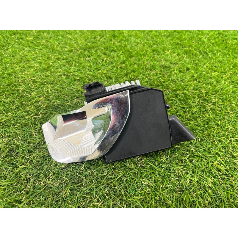 Детали фары (оптика) AUDI Q5 FY 6002tm0315