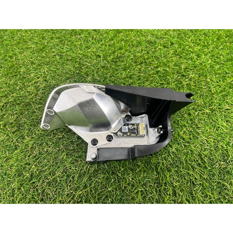 Детали фары (оптика) AUDI Q5 FY 6002tm0315