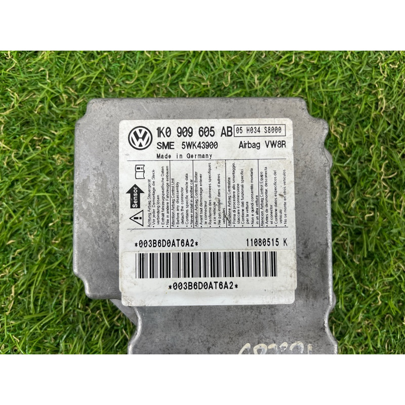 Блок управления airbag (airbag/безопасность) Volkswagen Golf 1K 2.5 1k0909605ab