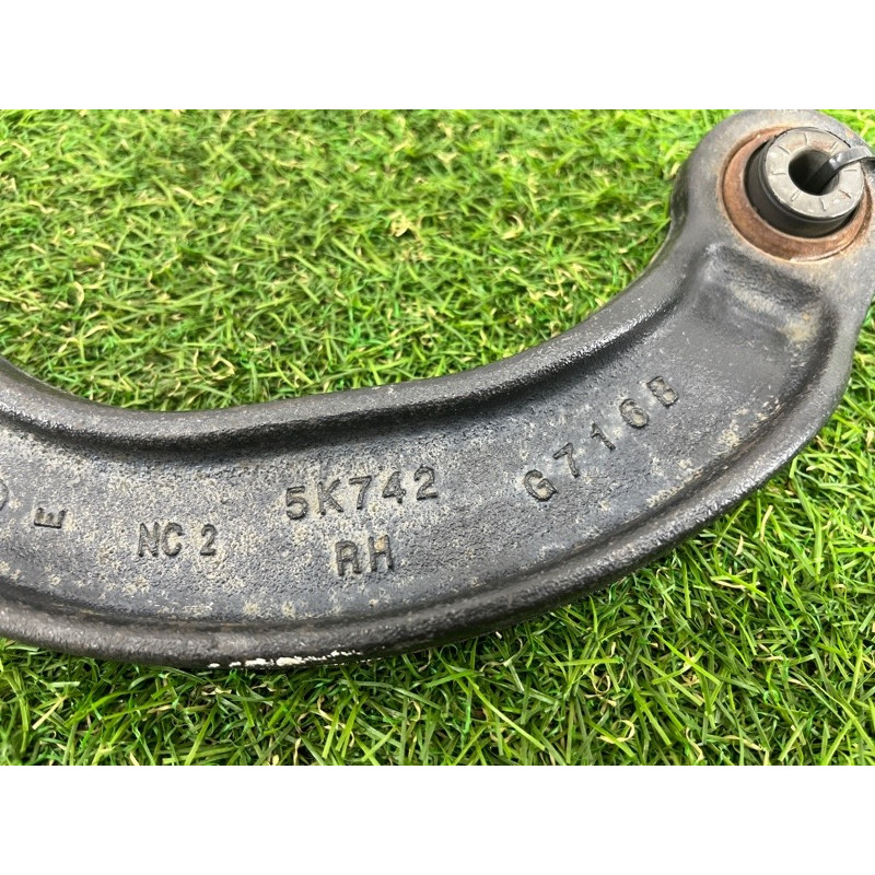 Рычаг подвески (подвеска) Ford Mustang MK6 FR3Z5500C