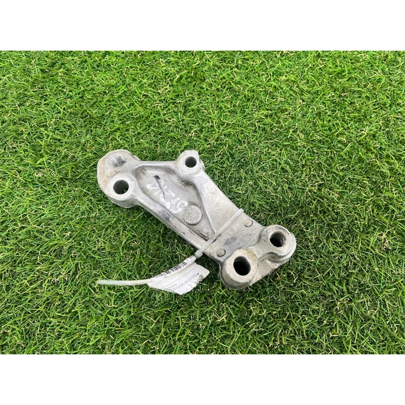 Кронштейн (двигатель и элементы) RENAULT Koleos HY 2008 2.0 11253jd700