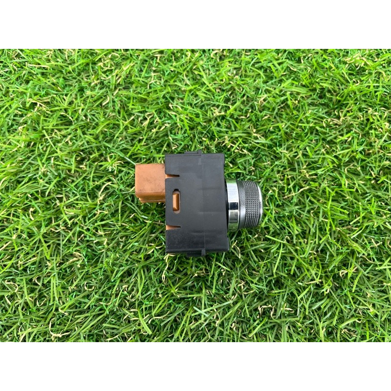 Кнопка подогрева сиденья (электрика / кнопки) Infiniti QX60 L50 2015 3.5 255001MA1C