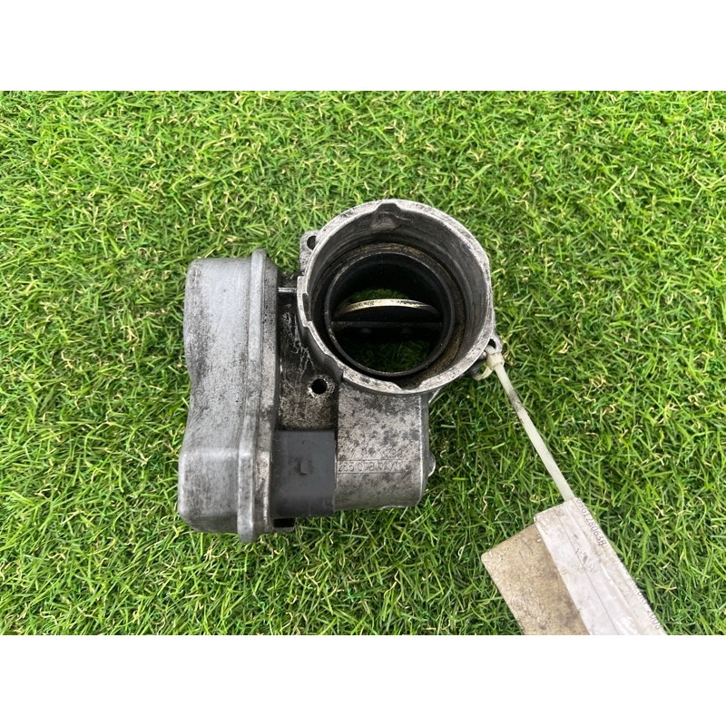 Дроссельная заслонка (электрика двигателя) Volkswagen Passat B6 2008 2.0 BKP 03G128063B