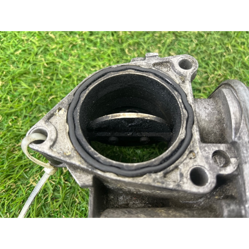 Дроссельная заслонка (электрика двигателя) Volkswagen Passat B6 2008 2.0 BKP 03G128063B