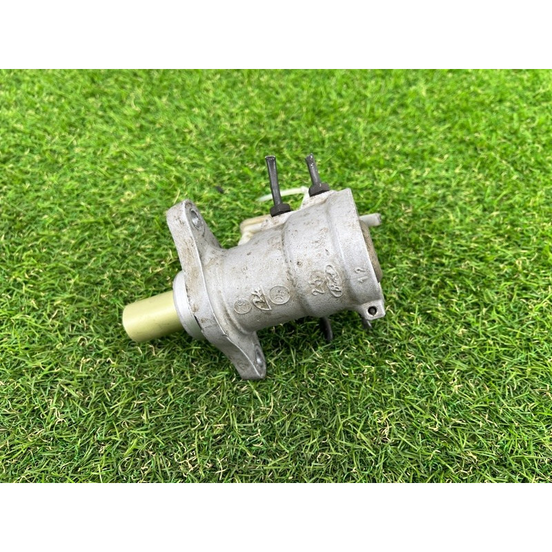 Главный тормозной цилиндр (тормозная система) Ford Transit Connect 1 2005 1.8L 1512884