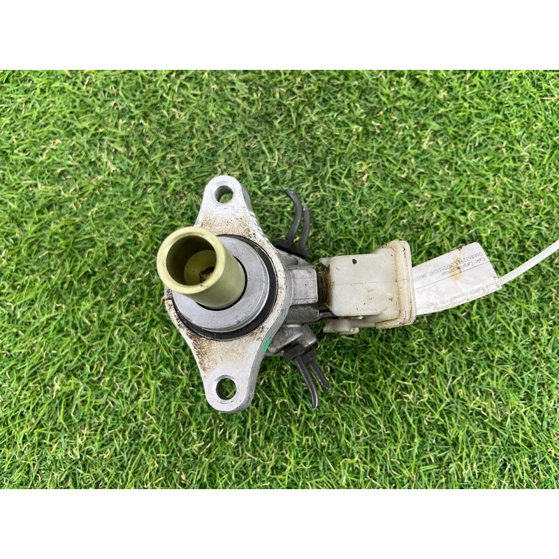 Главный тормозной цилиндр (тормозная система) Ford Transit Connect 1 2005 1.8L 1512884