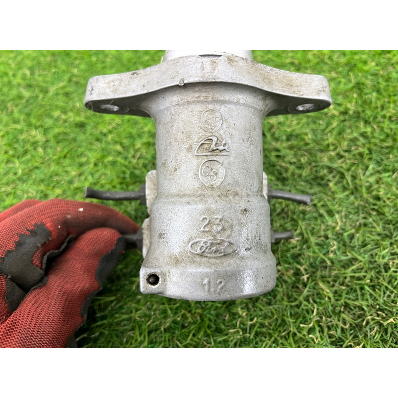 Главный тормозной цилиндр (тормозная система) Ford Transit Connect 1 2005 1.8L 1512884