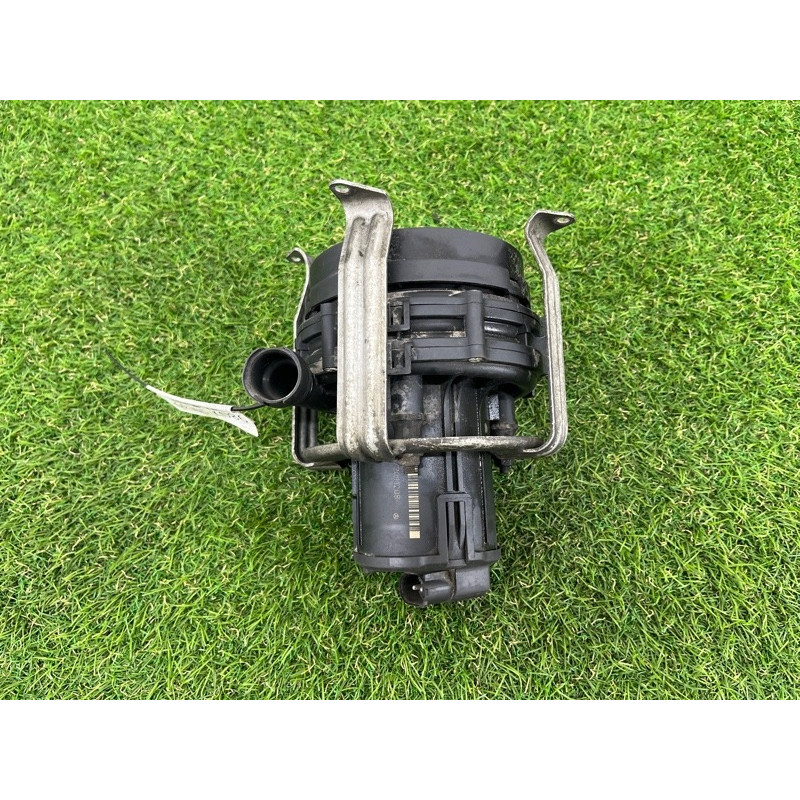 Насос вторинного повітря (вихлопна система) BMW 5-series E39 11721433958