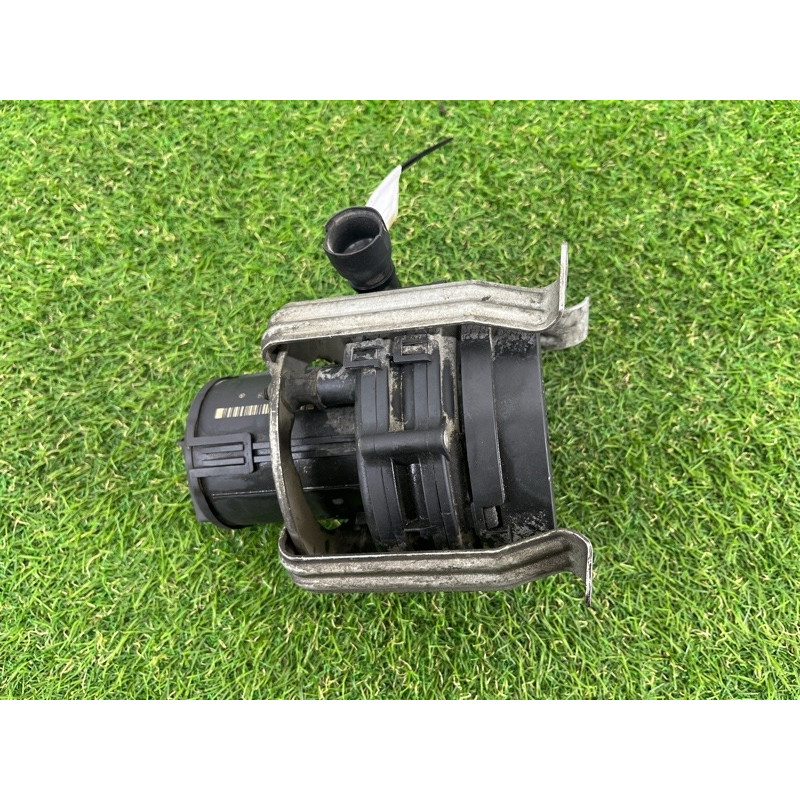 Насос вторинного повітря (вихлопна система) BMW 5-series E39 11721433958