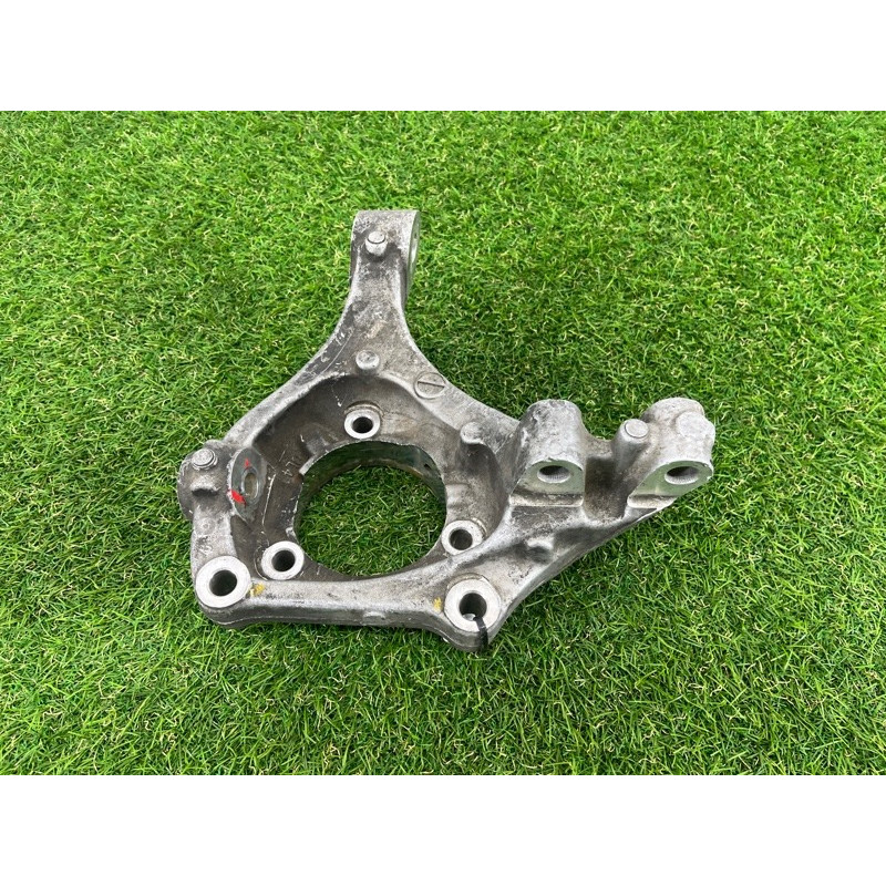 Цапфа подвески (подвеска) Chevrolet Equinox 2 22786979