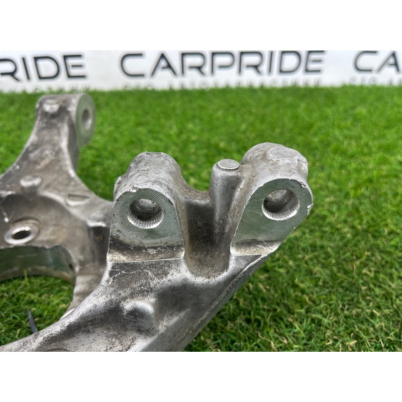 Цапфа подвески (подвеска) Chevrolet Equinox 2 22786979