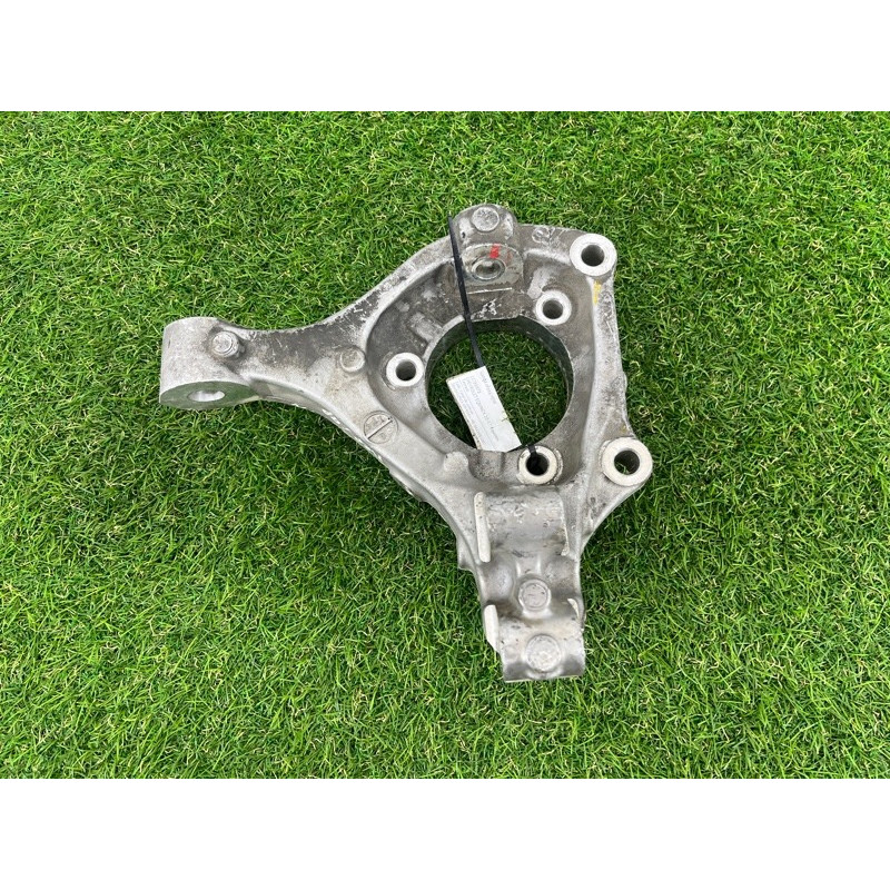 Цапфа подвески (подвеска) chevrolet equinox 2 2015 22786978