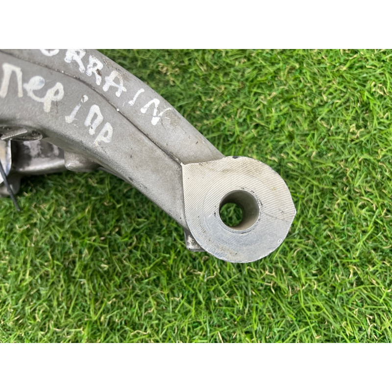 Цапфа подвески (подвеска) chevrolet equinox 2 2015 22786978