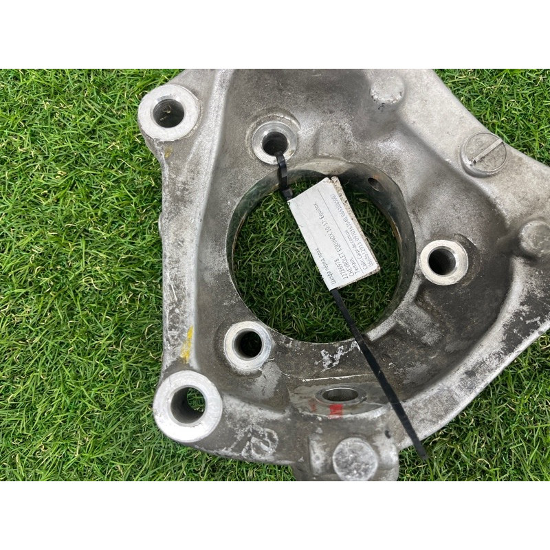 Цапфа подвески (подвеска) chevrolet equinox 2 2015 22786978